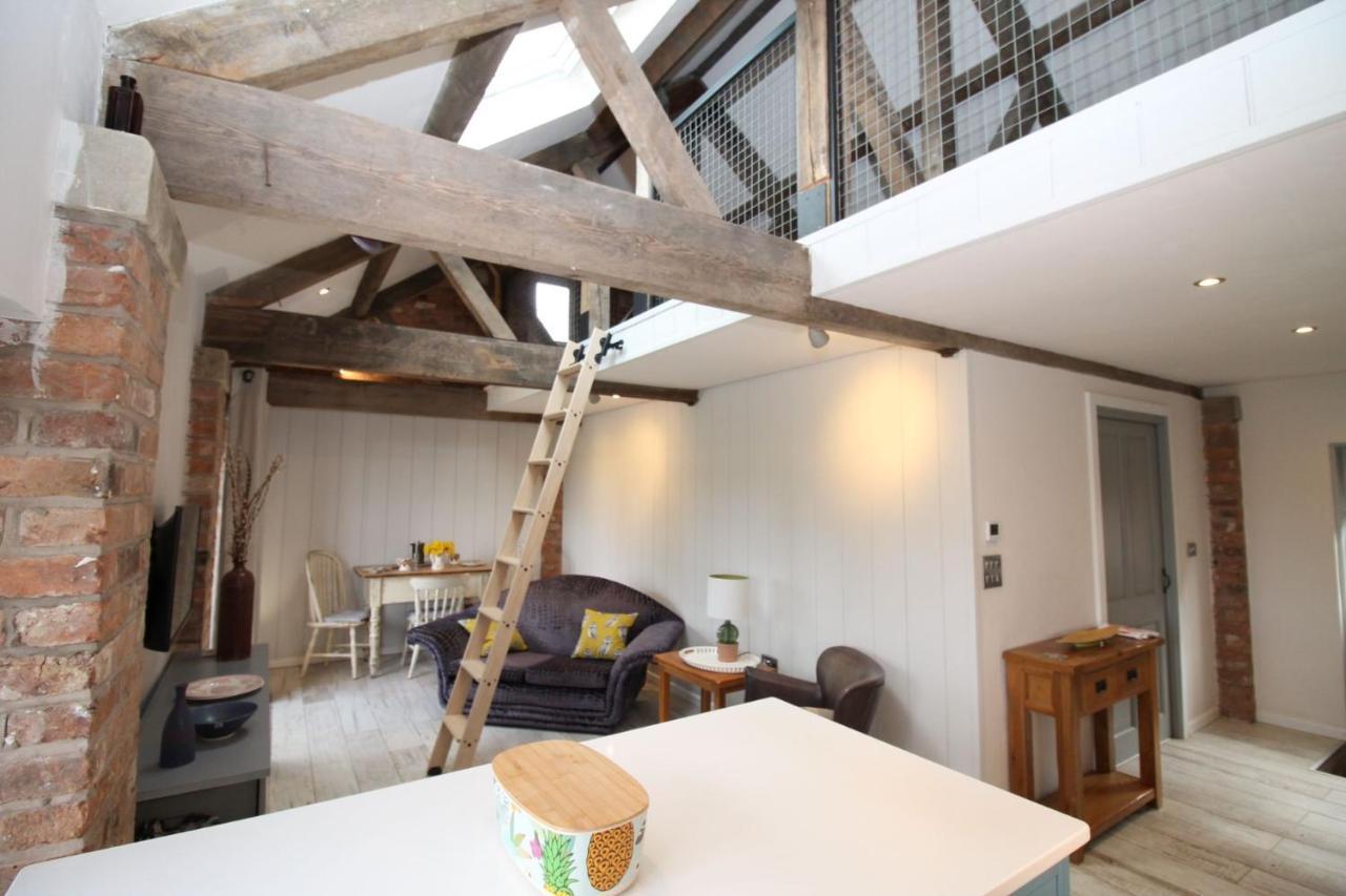 Villa The Hayloft - Cheshire à Crewe Extérieur photo